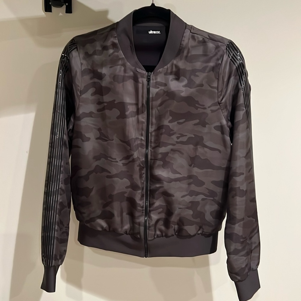 Ultracor Bionic Micro Camo Bomber Jacket Size Small